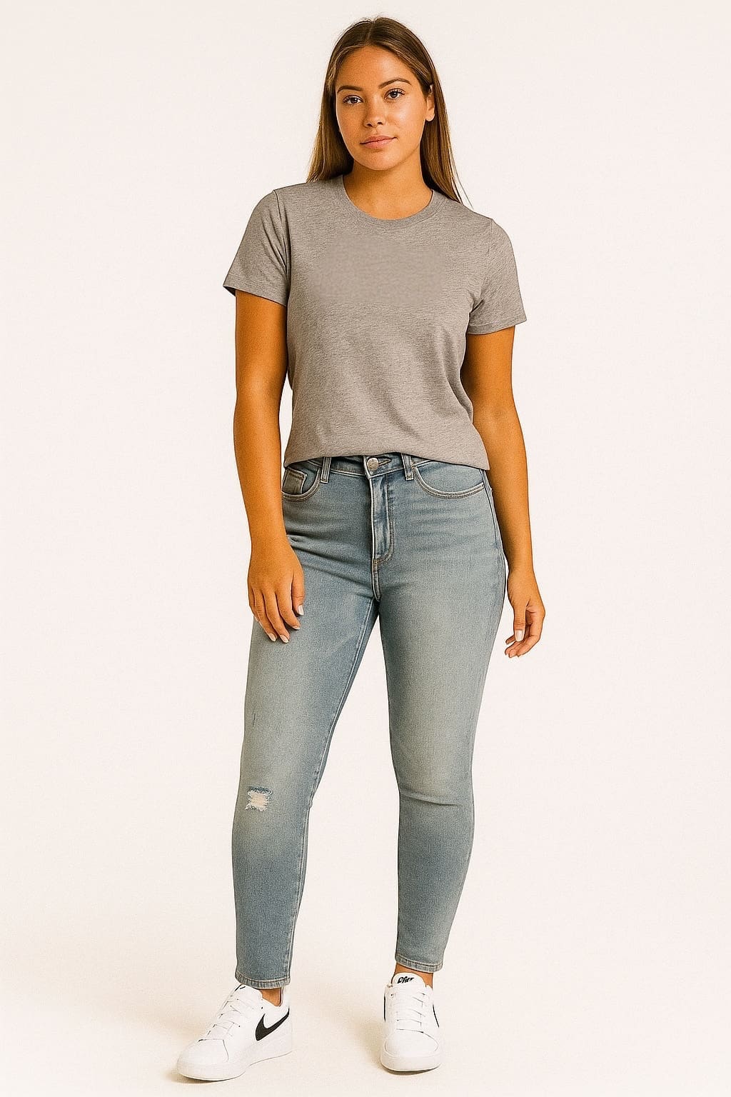 GUESS - Jasnoniebieskie jeansy skinny z przetarciem XS — wizualizacja AI