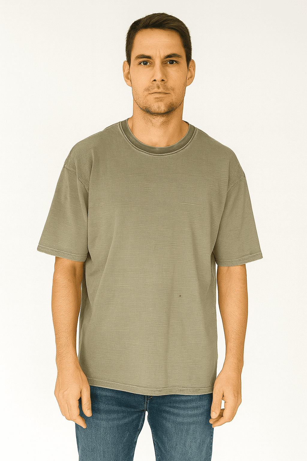 RESERVED – męska koszulka oversize, khaki L — wizualizacja AI