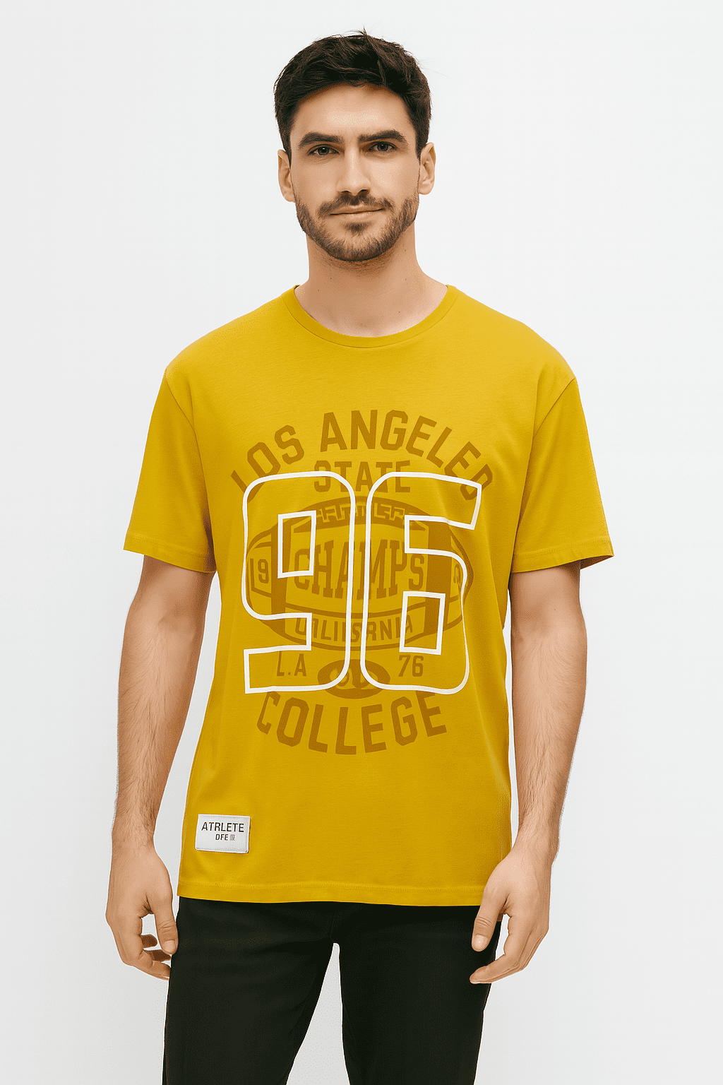 SINSAY – męski T-shirt college 96 S/M — wizualizacja AI